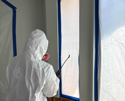 Containment and Mold Remediation Around a Bathroom Wall in Hialeah, Miami