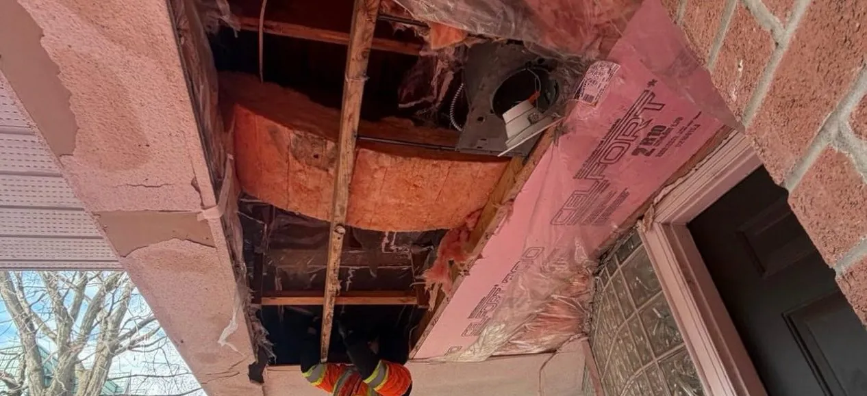Roof Leak, Ceiling Collapse and Cavity Drying in Coral Gables
